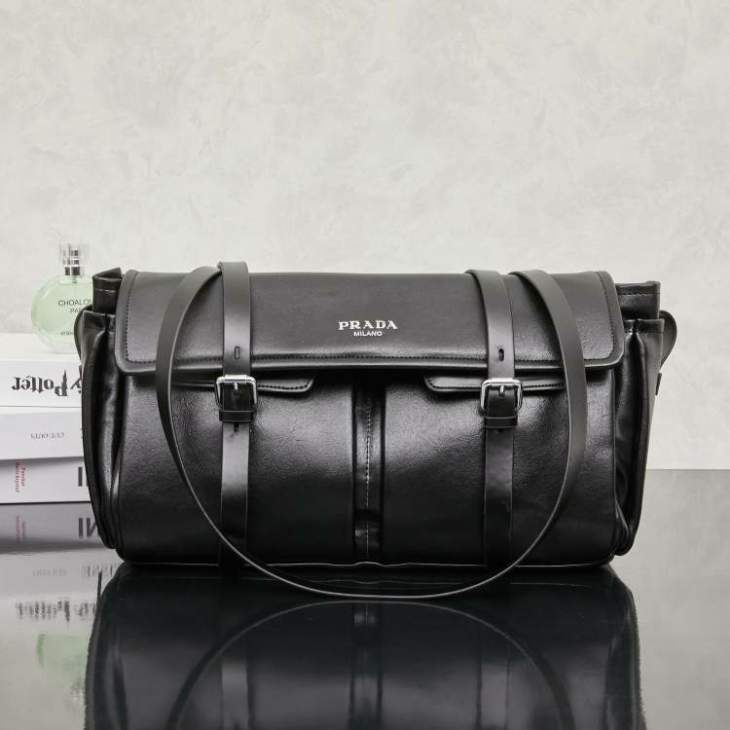 Picture of Prada Handbags _SKUfw226957055fw
